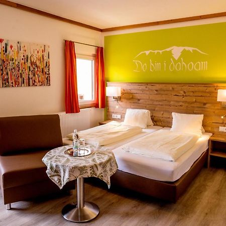 Hotel-Restaurant Forellenhof Пухберґ-ам-Шнеберґ Екстер'єр фото