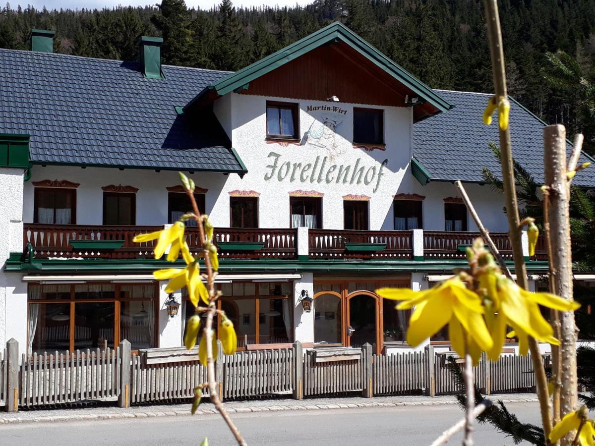 Hotel-Restaurant Forellenhof Пухберґ-ам-Шнеберґ Екстер'єр фото